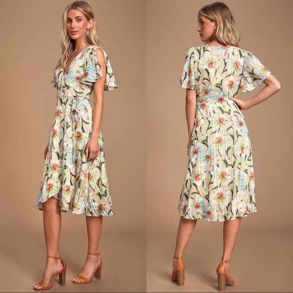 Lulus Dresses & Skirts - Lulus She's a Dream Beige Floral Wrap Midi Dress